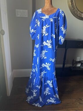 Vintage 80s Aikane Hawaii Blue White Tropical Aloha Maxi Dress